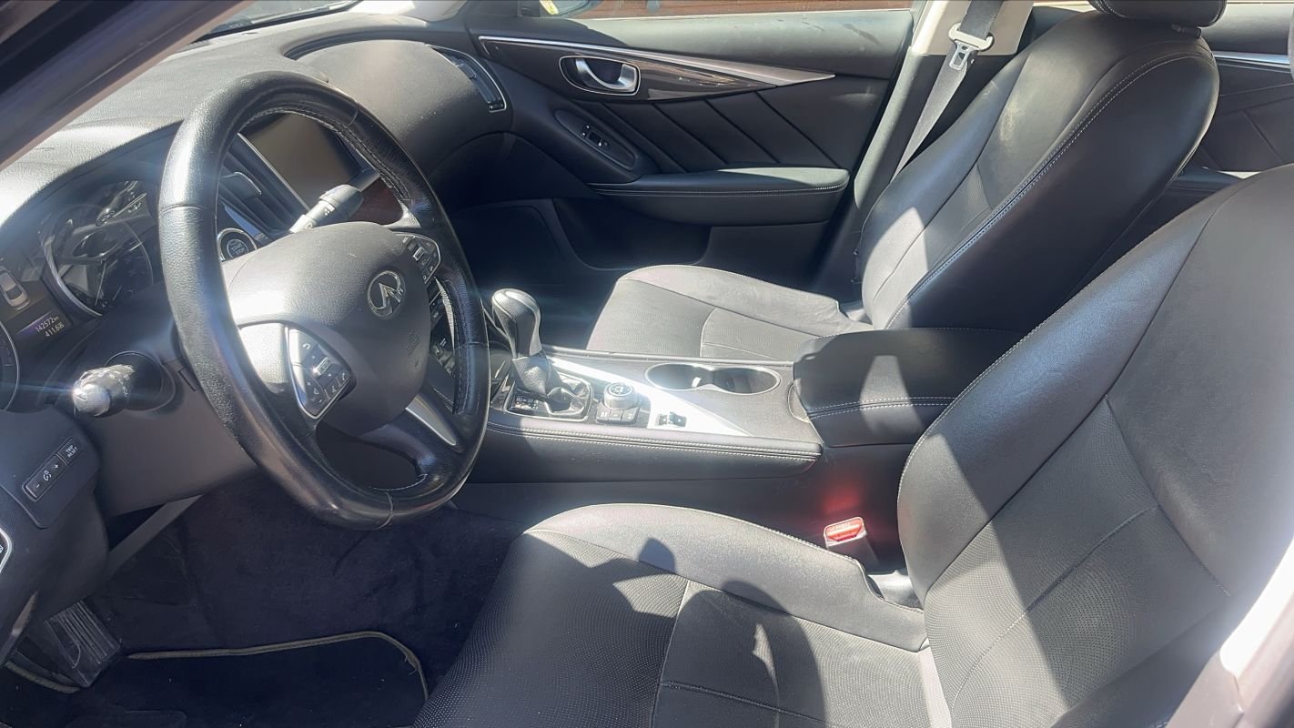 Infiniti Q50 - Photo 28