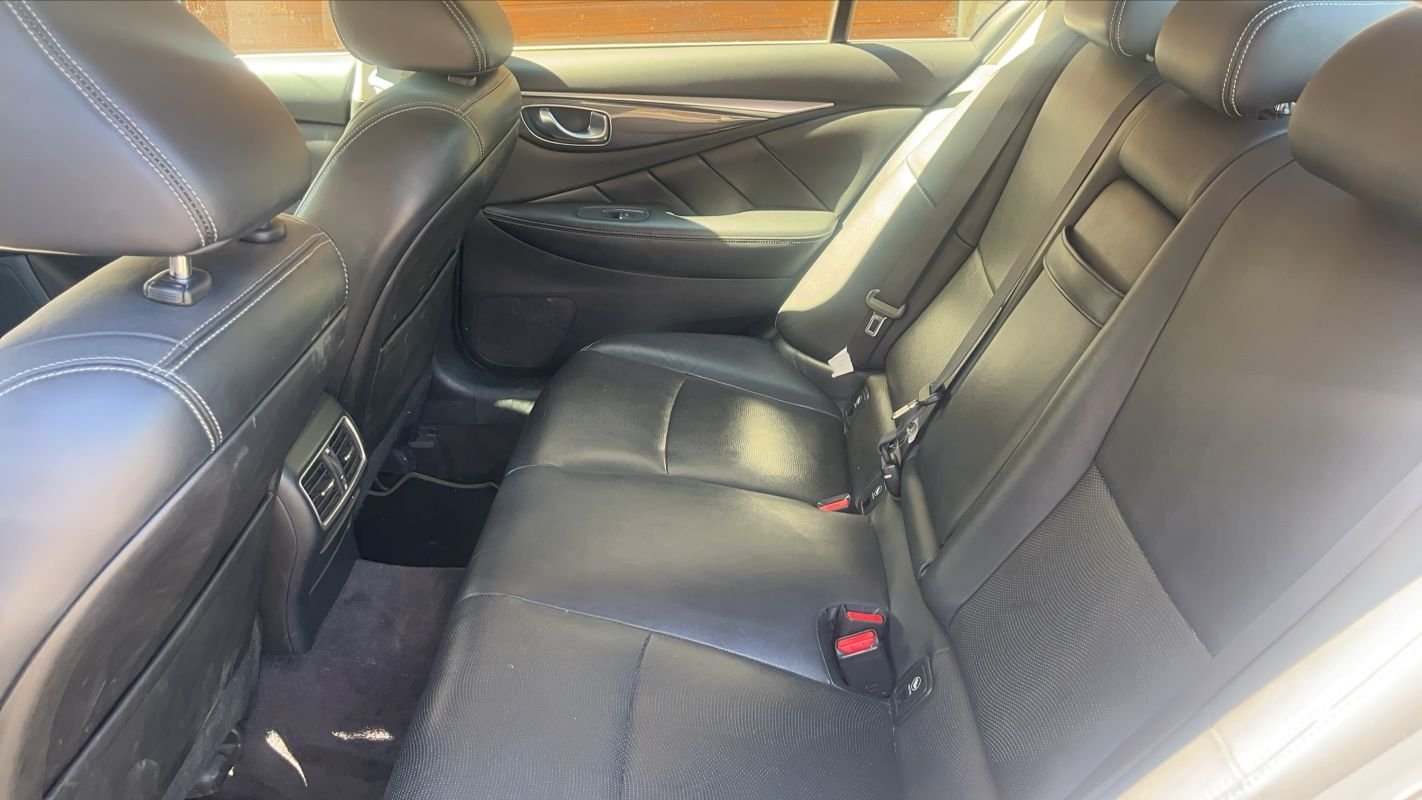 Infiniti Q50 - Photo 9