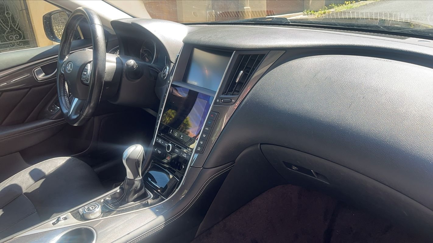 Infiniti Q50 - Photo 10