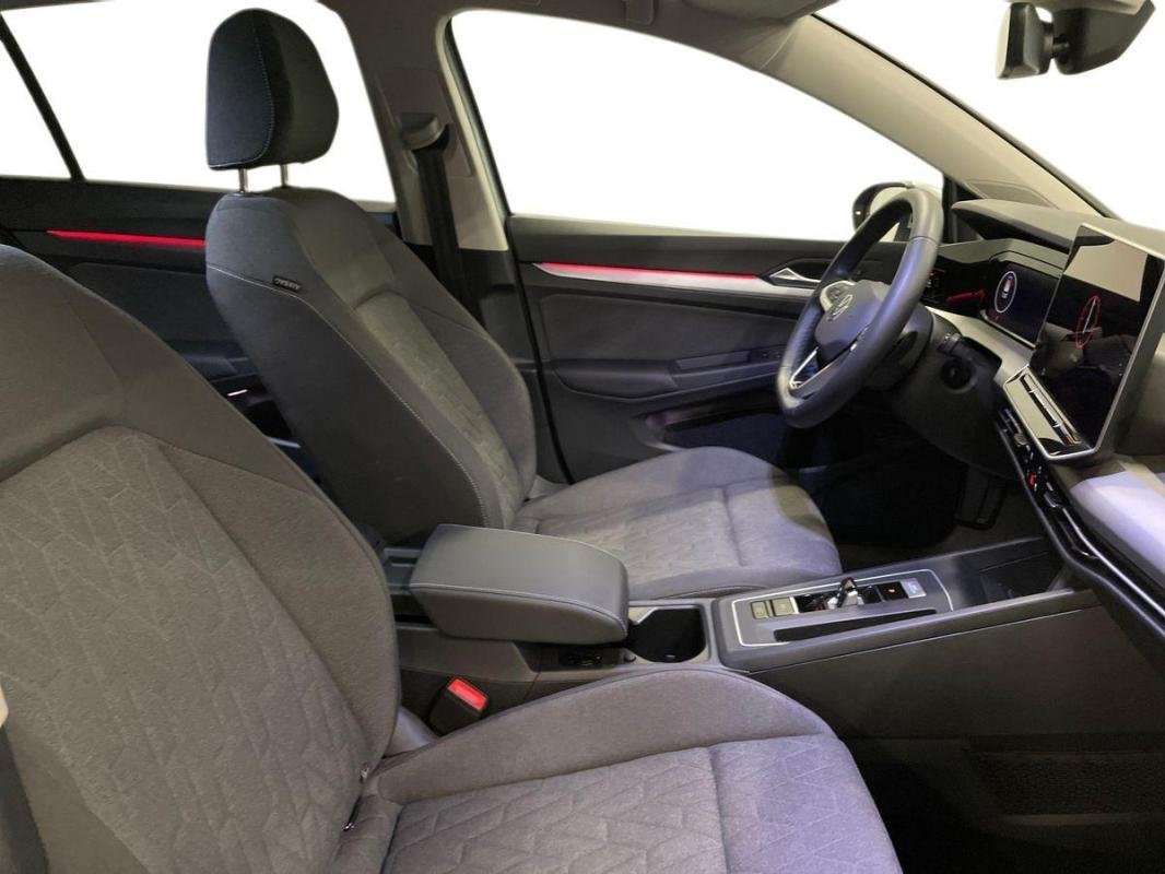 Volkswagen Golf - Photo 13