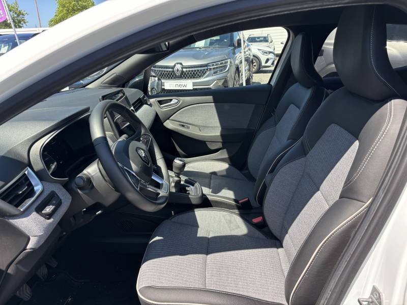 Renault Clio - Photo 23