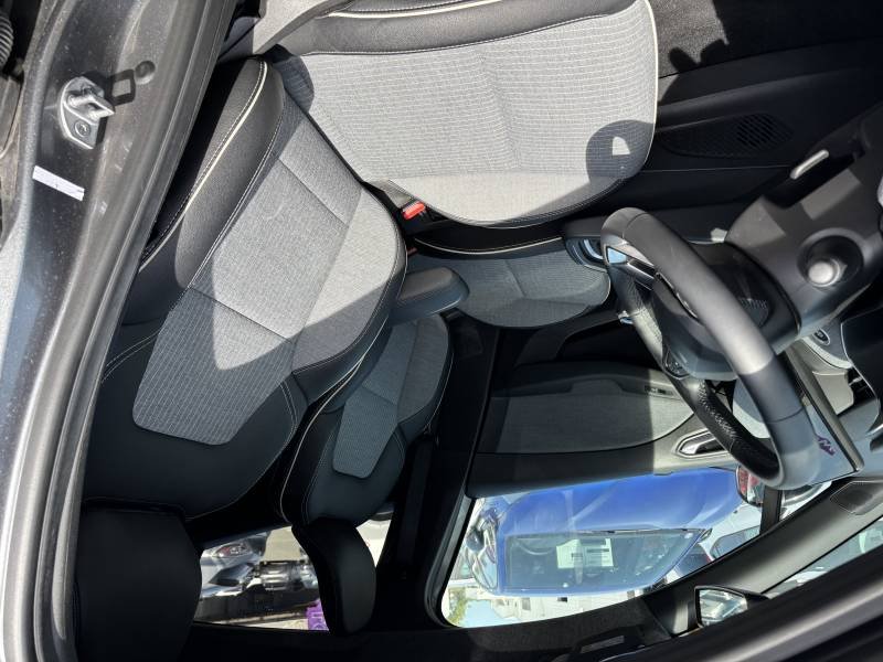 Renault Clio - Photo 23