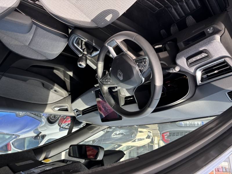 Renault Clio - Photo 24