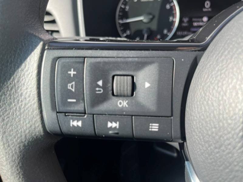 Nissan Qashqai - Photo 11