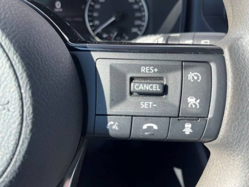 Nissan Qashqai - Photo 12