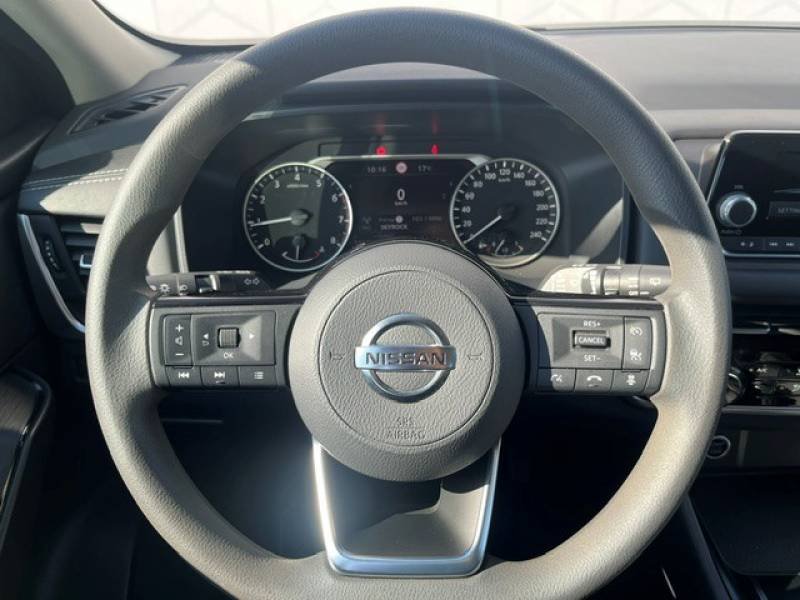 Nissan Qashqai - Photo 10