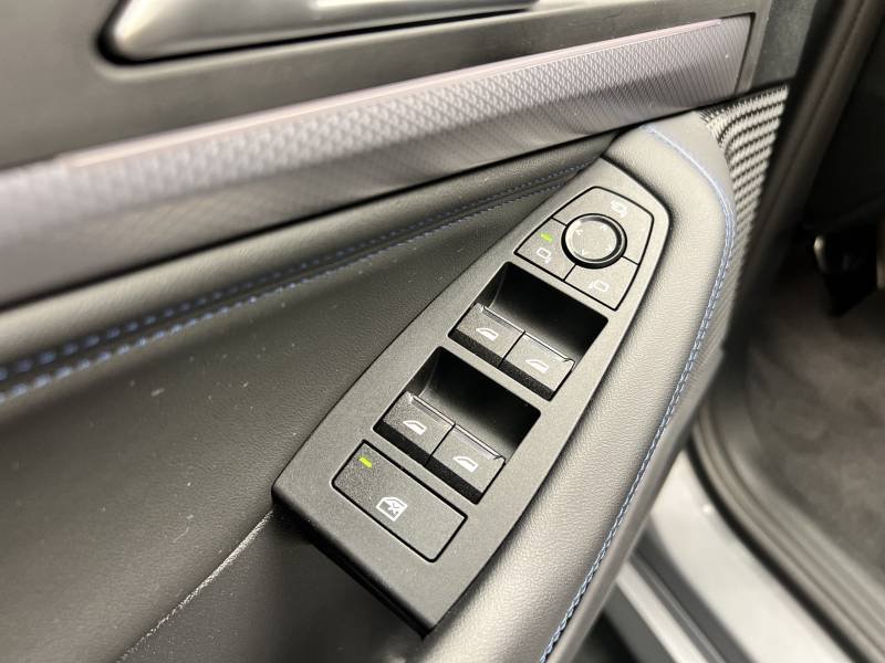 BMW Serie 2 - Photo 32