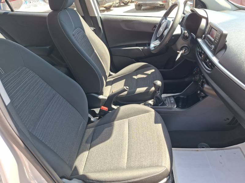 Kia Picanto - Photo 11