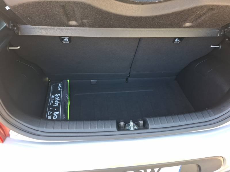 Kia Picanto - Photo 17