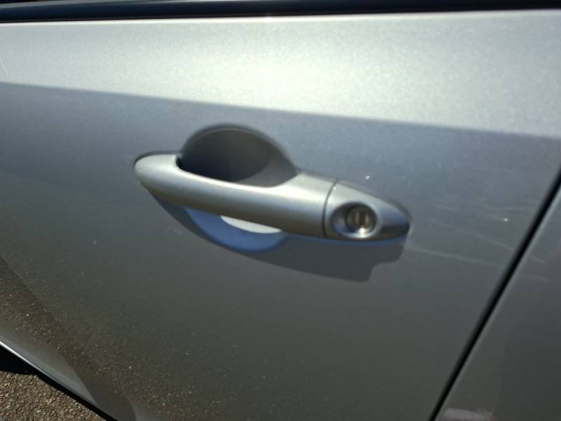Kia Picanto - Photo 23