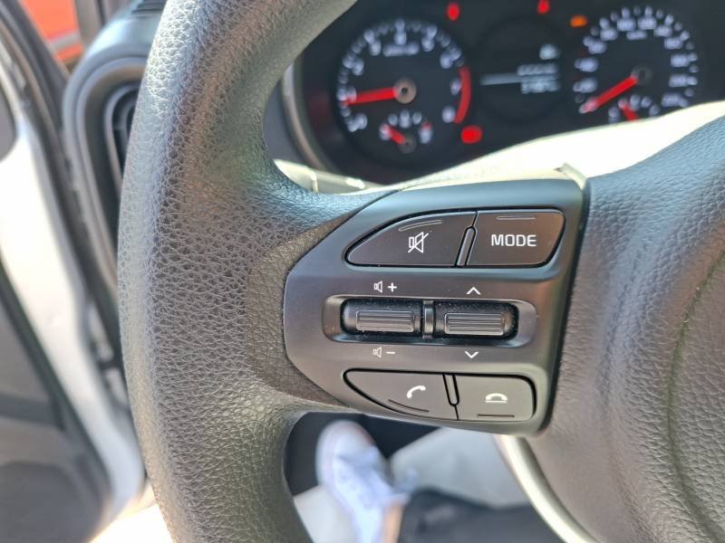 Kia Picanto - Photo 27