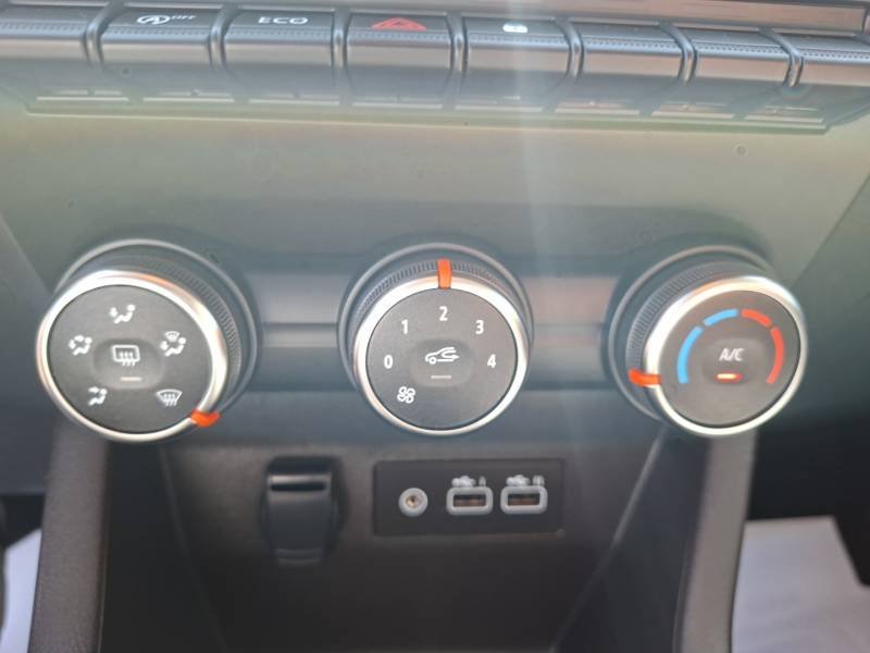 Renault Clio - Photo 30