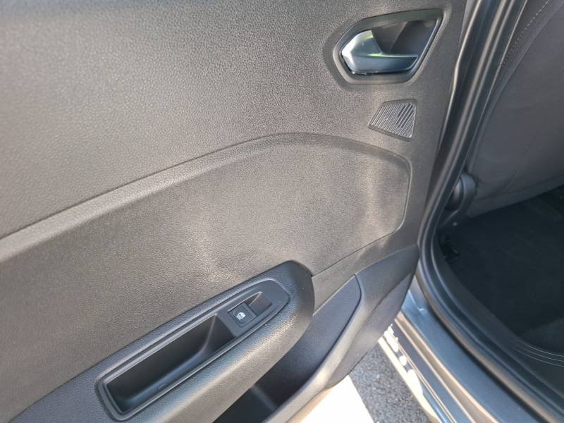 Renault Clio - Photo 38