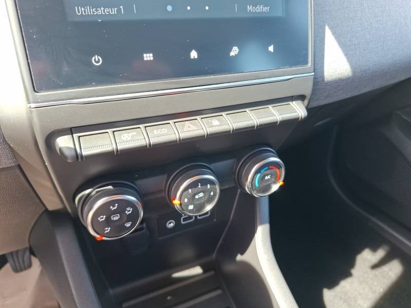 Renault Clio - Photo 25