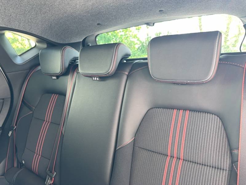 Renault Captur - Photo 15