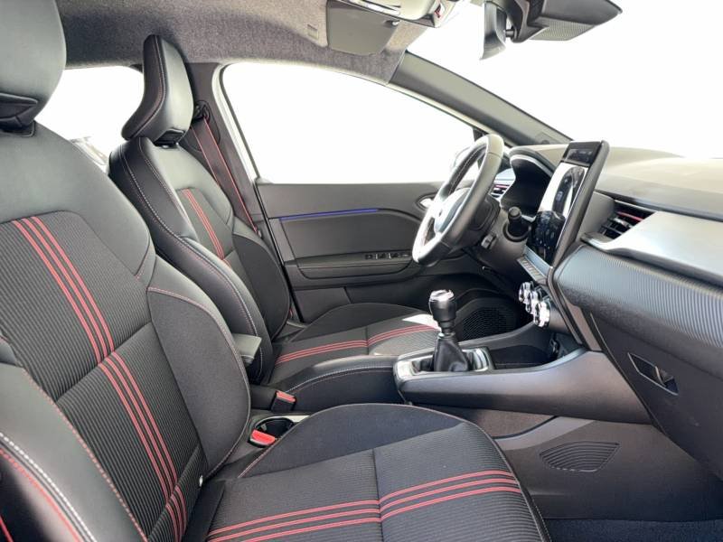 Renault Captur - Photo 10