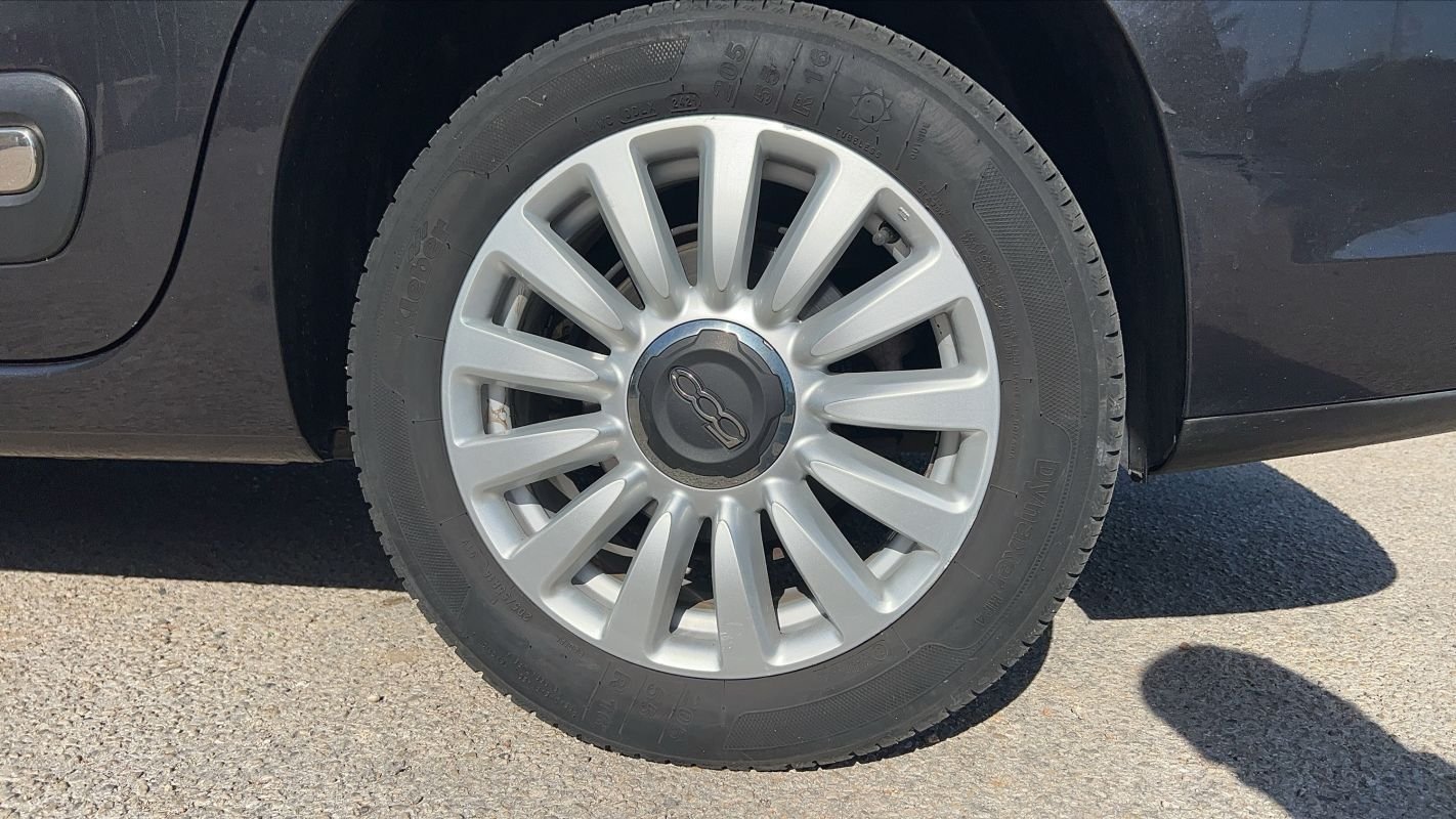Fiat 500L - Photo 19