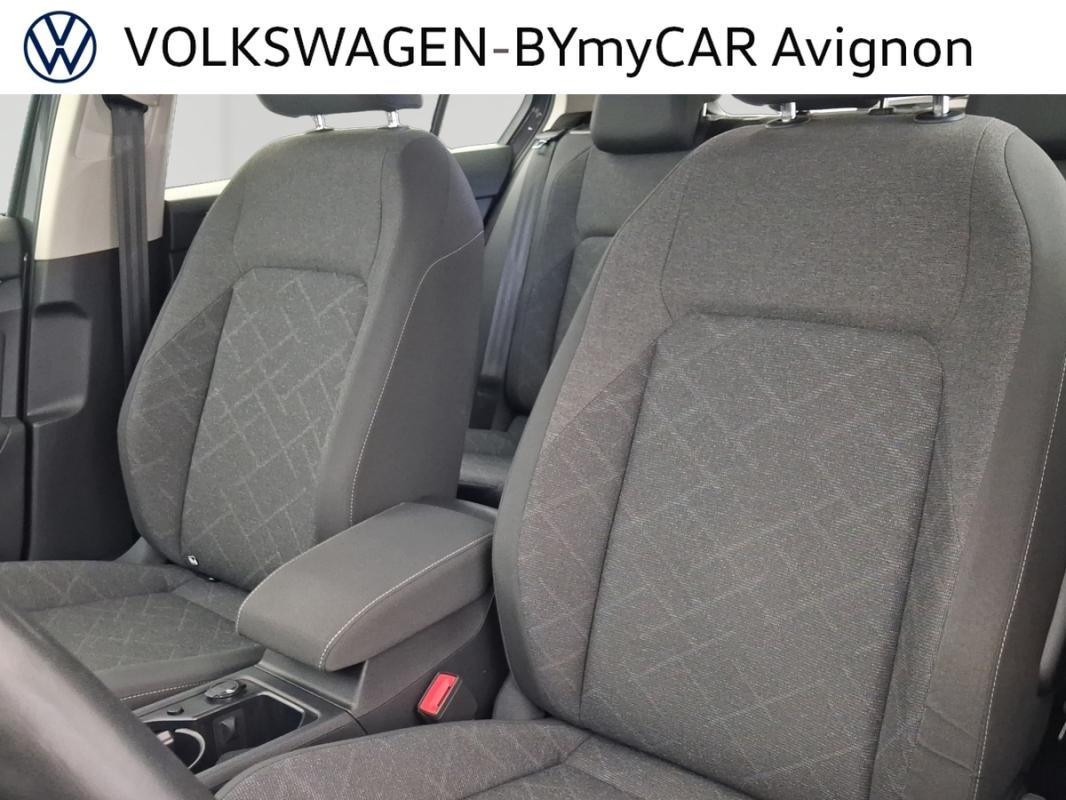 Volkswagen Golf - Photo 23