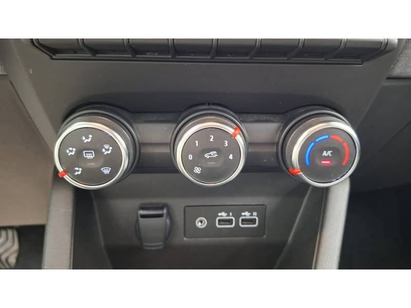 Renault Clio - Photo 20