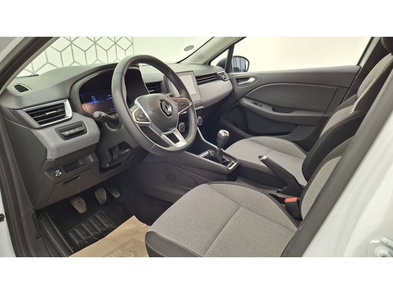 Renault Clio - Photo 32