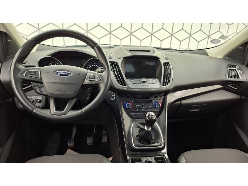 Ford Kuga - Photo 11