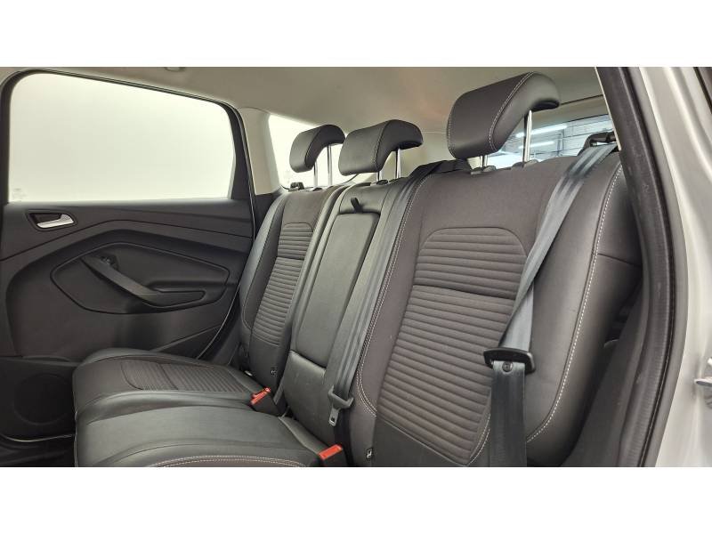 Ford Kuga - Photo 13