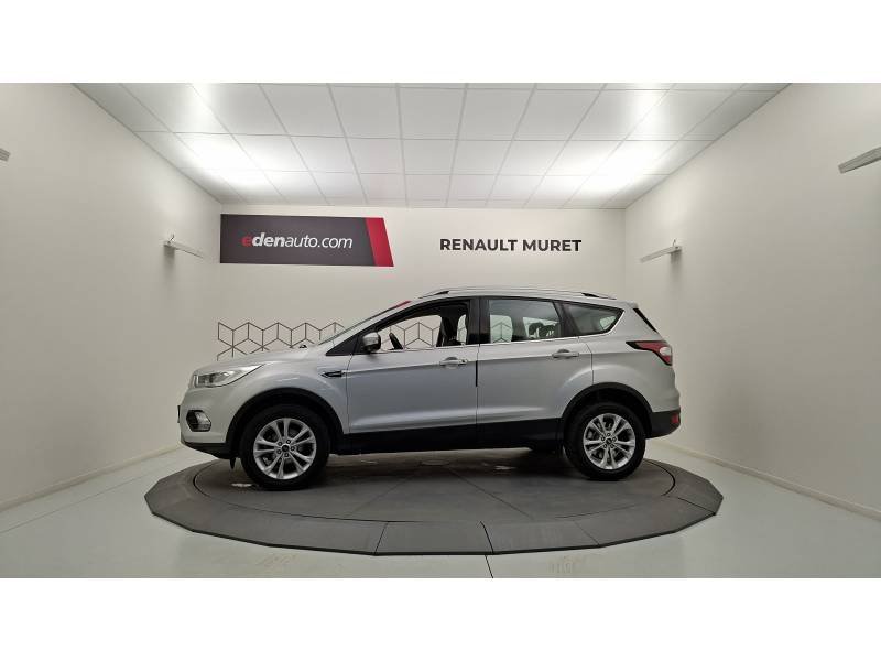 Ford Kuga - Photo 2