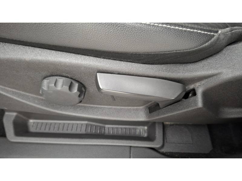 Ford Kuga - Photo 32