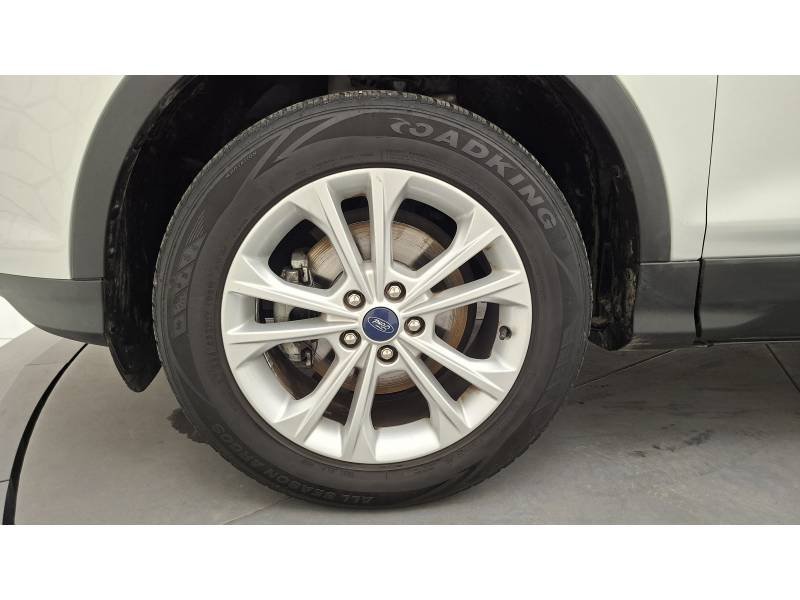 Ford Kuga - Photo 42