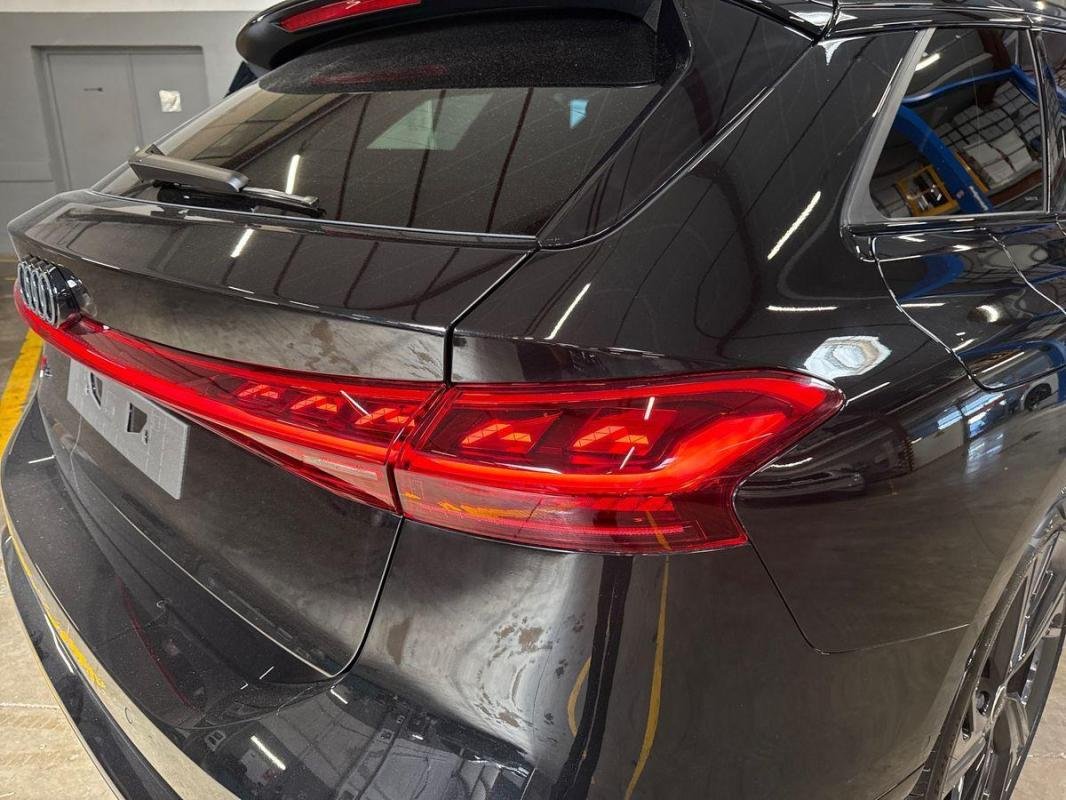 Audi e-tron - Photo 27