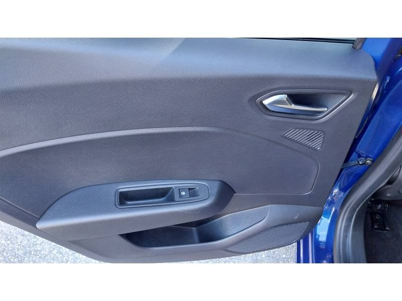 Renault Clio - Photo 17