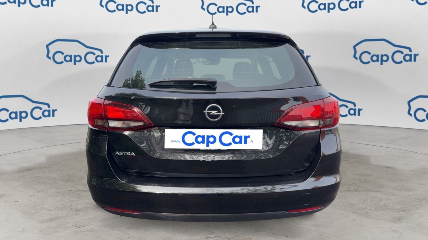 Opel Astra Sports Tourer - Photo 3