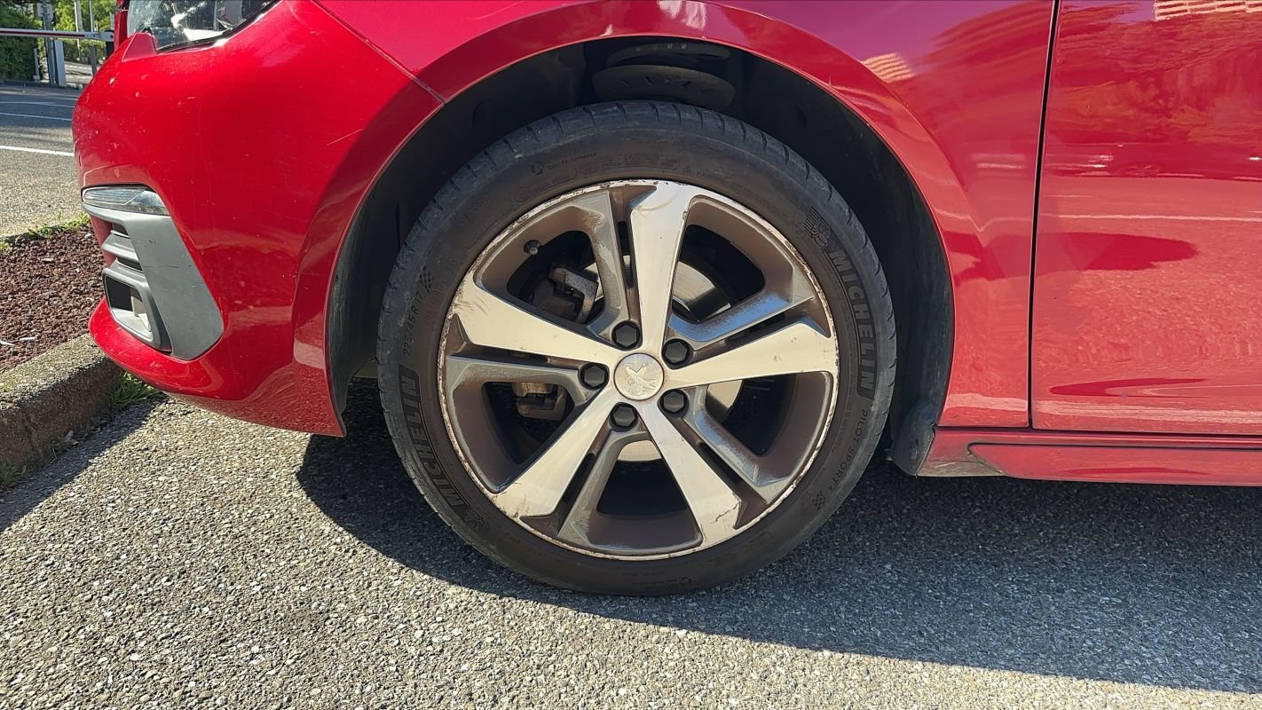 Peugeot 308 SW - Photo 18