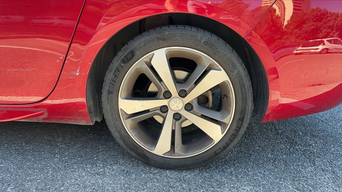 Peugeot 308 SW - Photo 19