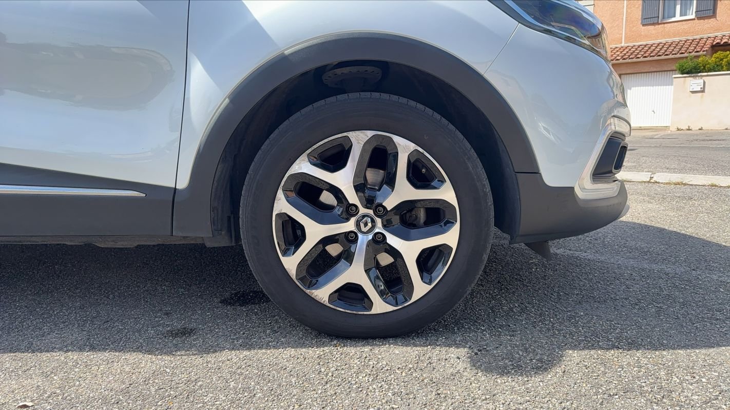 Renault Captur - Photo 17