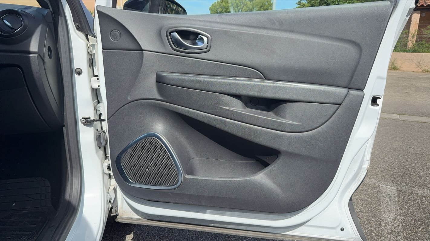 Renault Captur - Photo 23