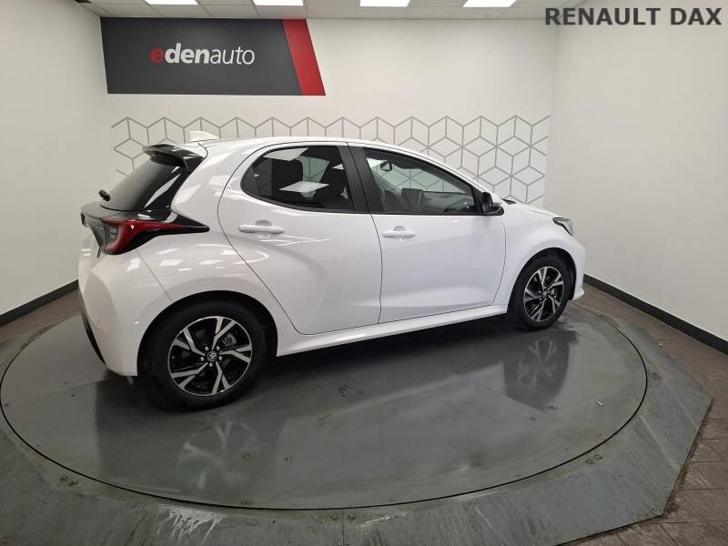 Toyota Yaris - Photo 11