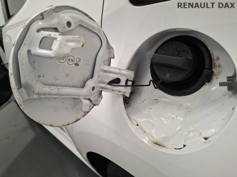 Toyota Yaris - Photo 15