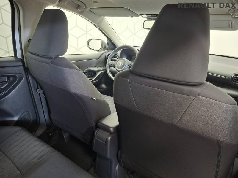 Toyota Yaris - Photo 24