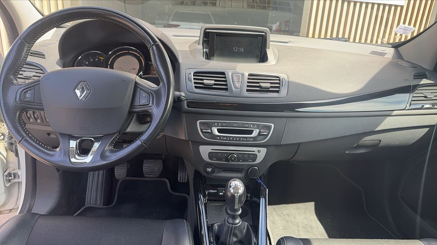Renault Mégane - Photo 11