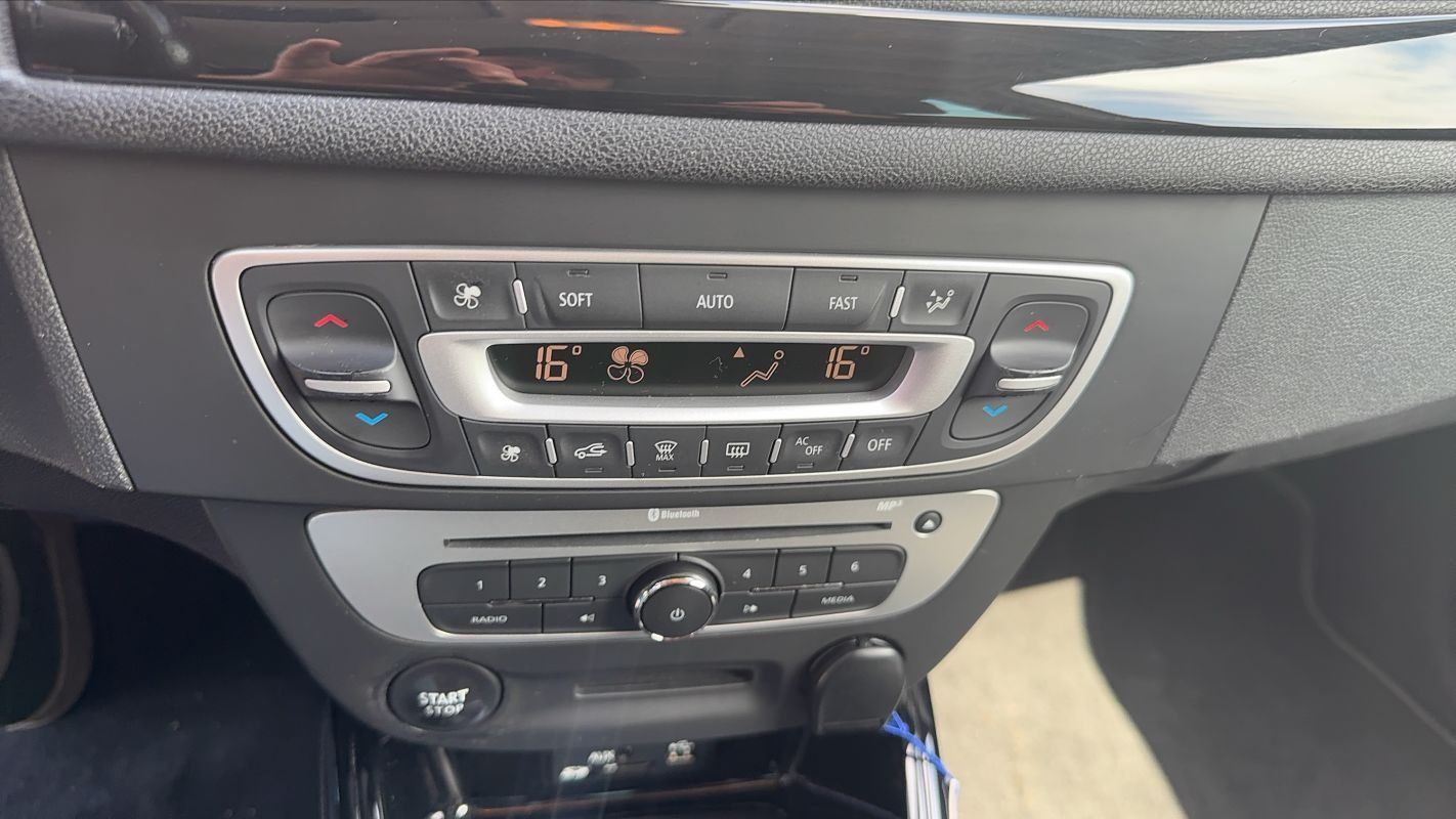Renault Mégane - Photo 13
