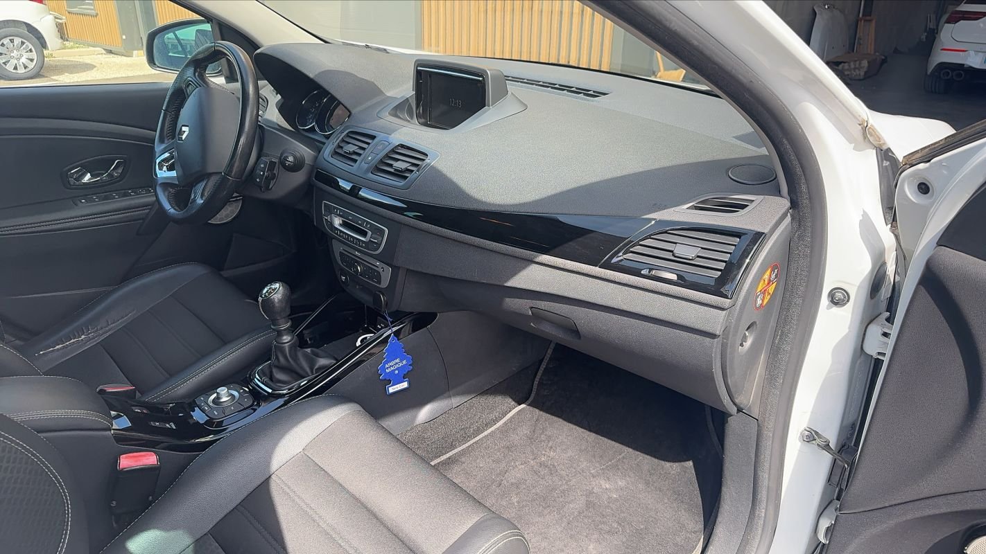 Renault Mégane - Photo 10