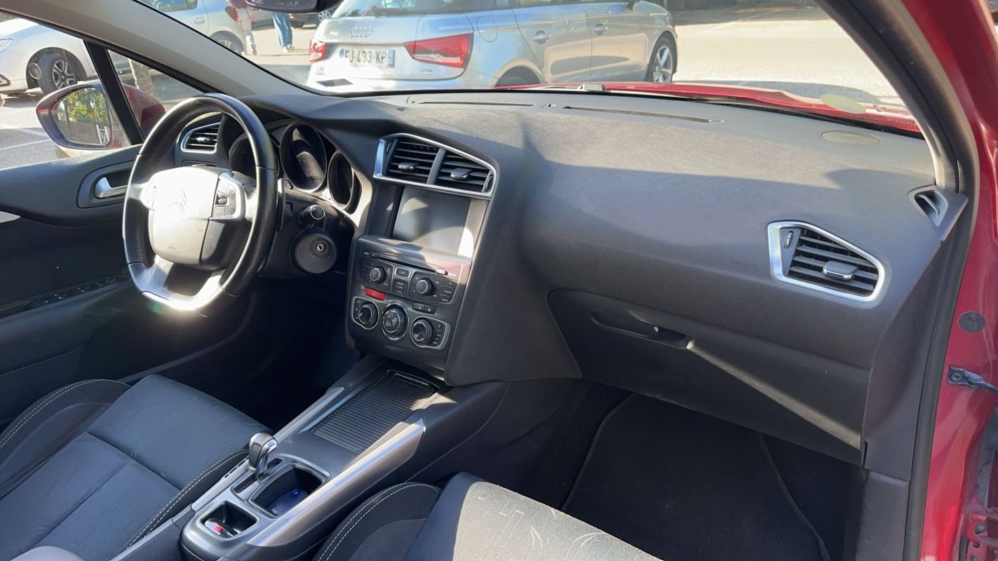 Citroën C4 - Photo 10
