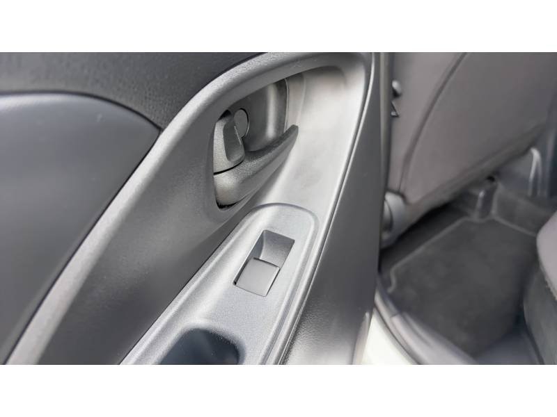 Toyota Yaris - Photo 32