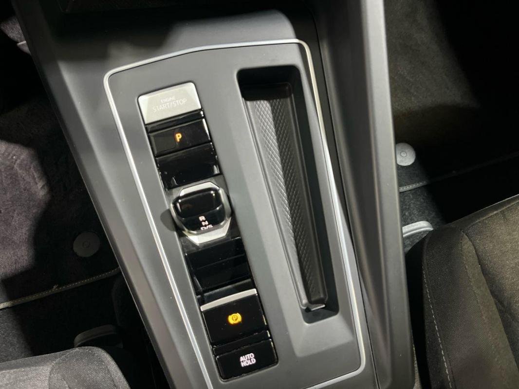 Volkswagen Golf - Photo 11
