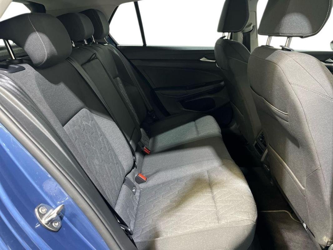 Volkswagen Golf - Photo 23
