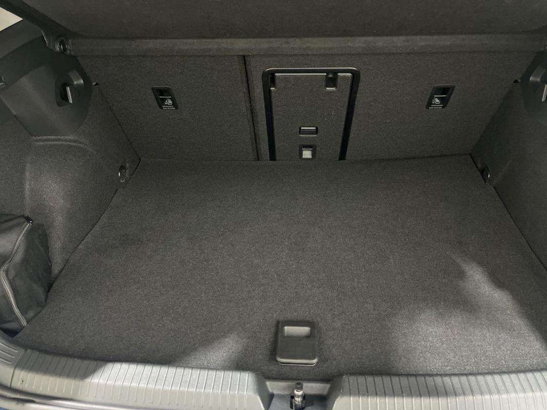 Volkswagen Golf - Photo 31