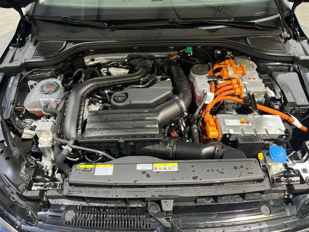 Volkswagen Golf - Photo 33