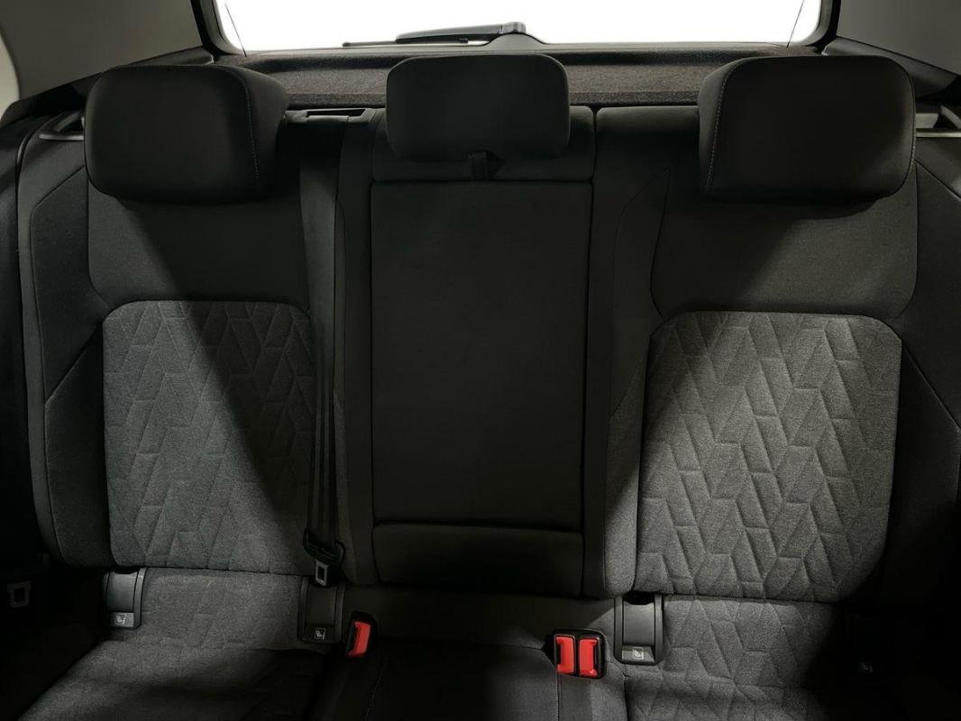 Volkswagen Golf - Photo 22