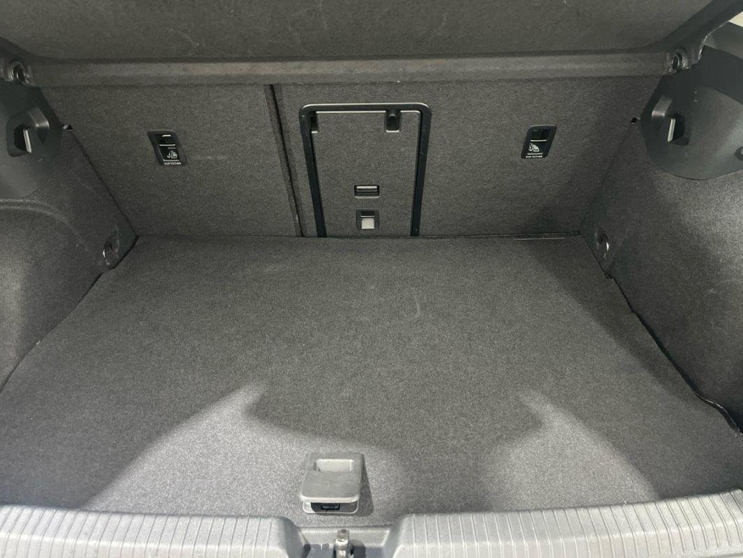 Volkswagen Golf - Photo 31
